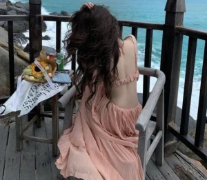 Escorte Eforie Nord și Sud disponibile pentru întâlniri în vacanța la mare